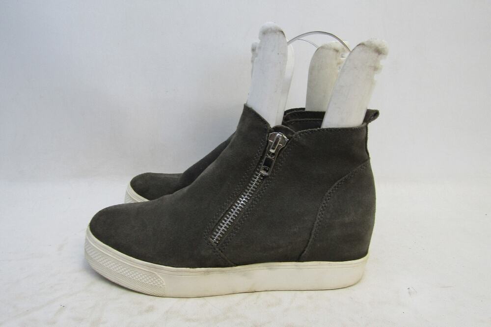 Steve Madden Womens Size 9 M Gray Suede Zip Wedge Ankle Fashion Boots Bootie